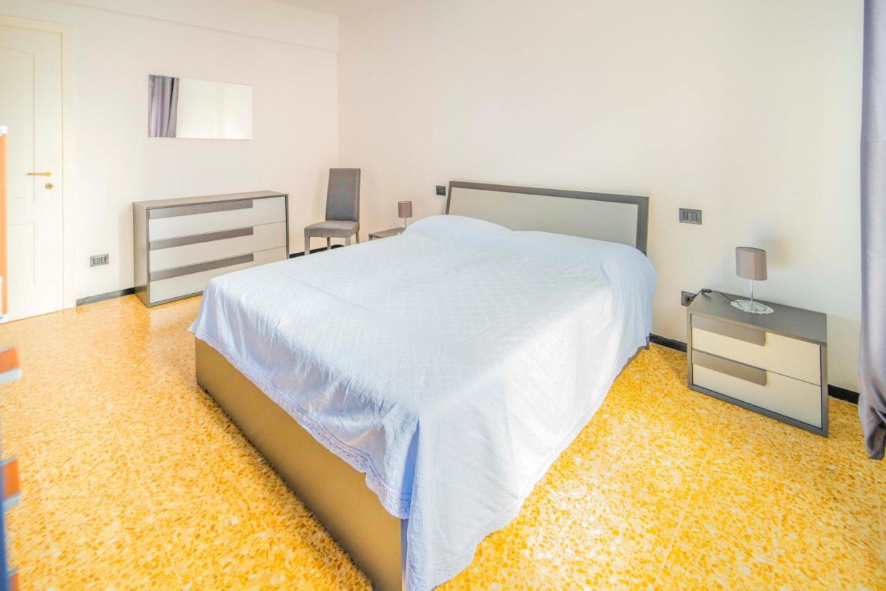 193 - Casa Via Della Chiusa - Centralissimo E Vicino Alla Baia Del Silenzio, Spiaggia E Mare 150M - Parcheggio Gratis Incluso E Aria Condizionata Sestri Levante Exterior photo